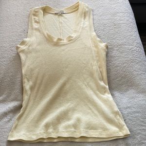 Z Supply tank in pale yellow